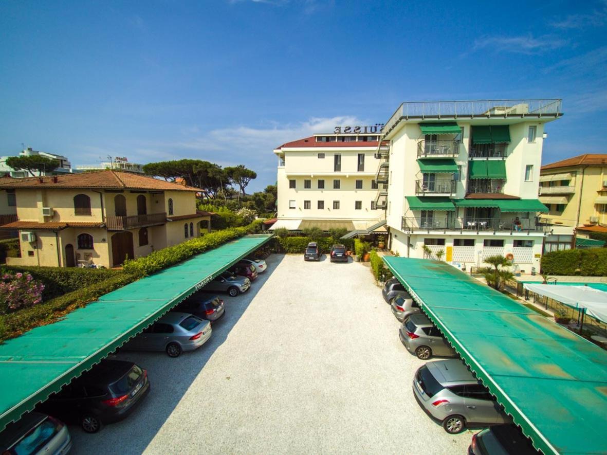 Hotel Suisse Marina di Pietrasanta Buitenkant foto